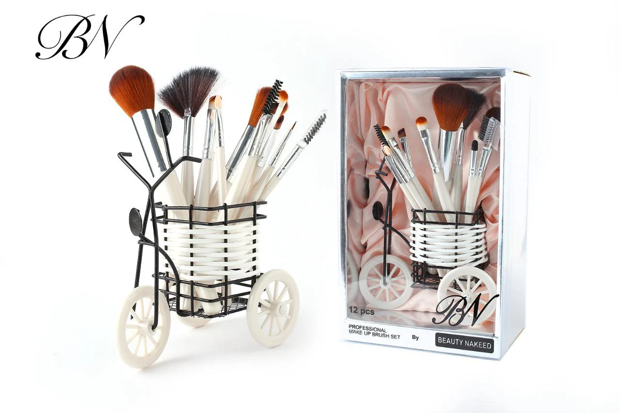 BN Beauty Naked Cycle Makeup Brush Set - Image 2