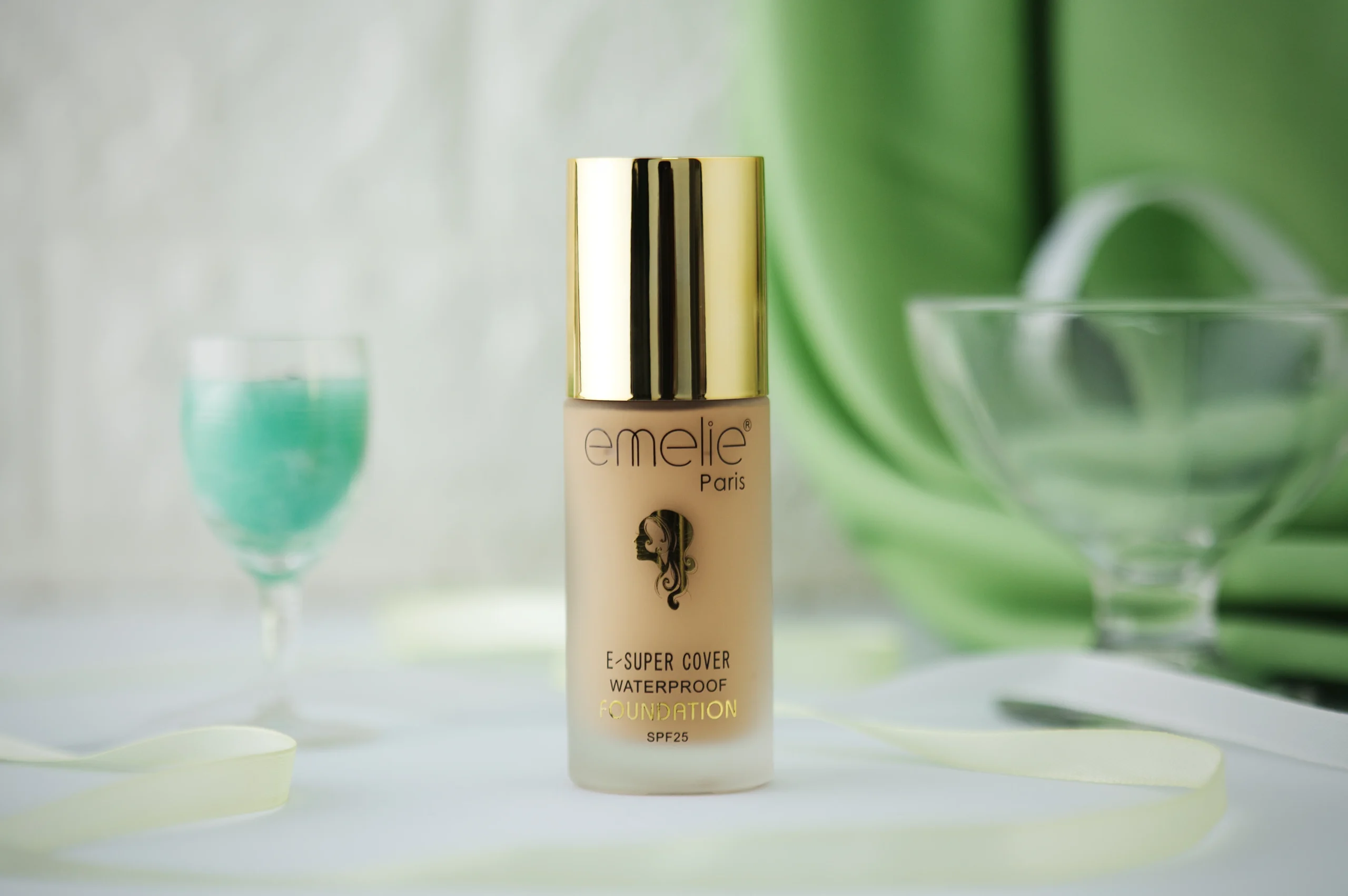 Emelie E-Super Liquid Foundation - Image 2