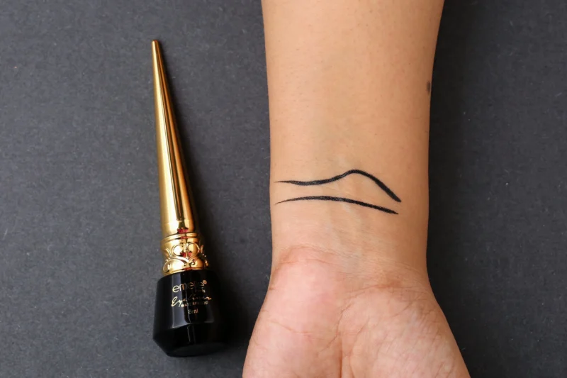 Emelie Eye Liner Waterproof - Image 2